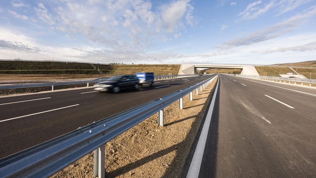 Elérte az M7-es autópályát Kaposvár és az ország első zenélő útja