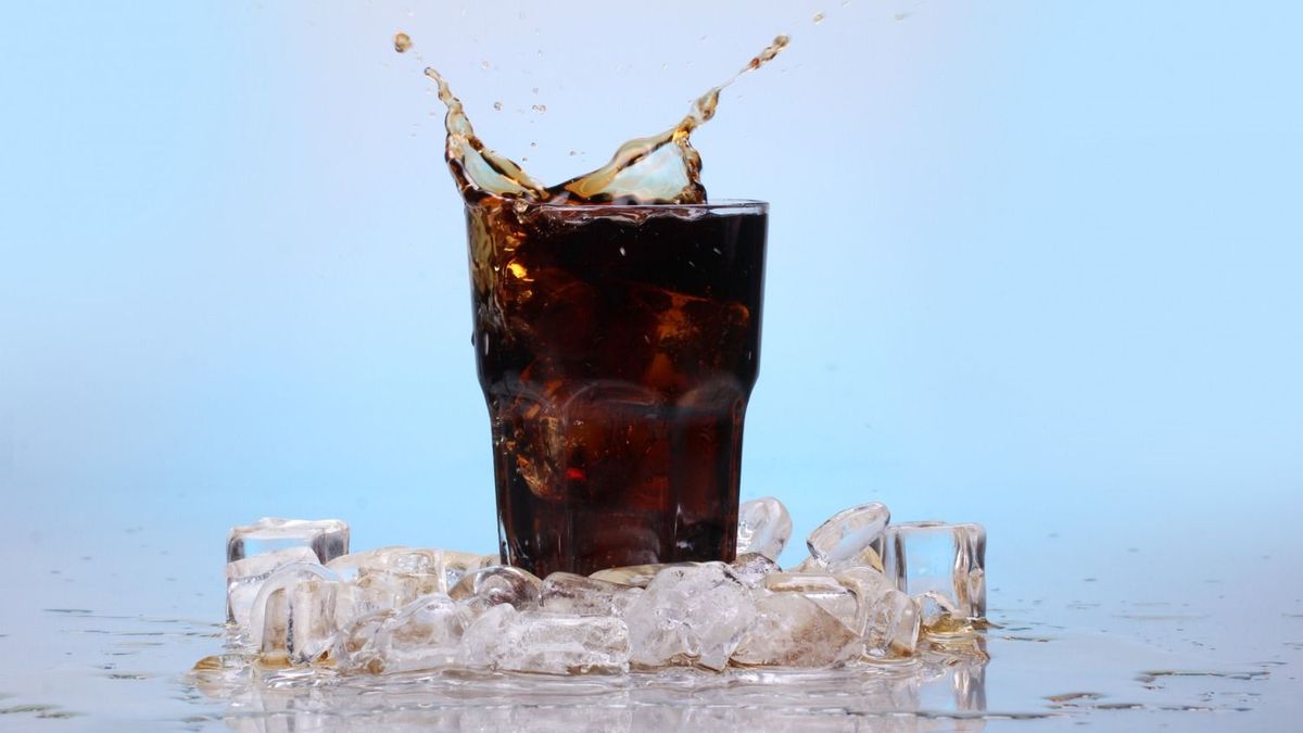 Vitatott új ízesítést dob piacra a Kofola, az egyik áruházlánc már be is tiltotta