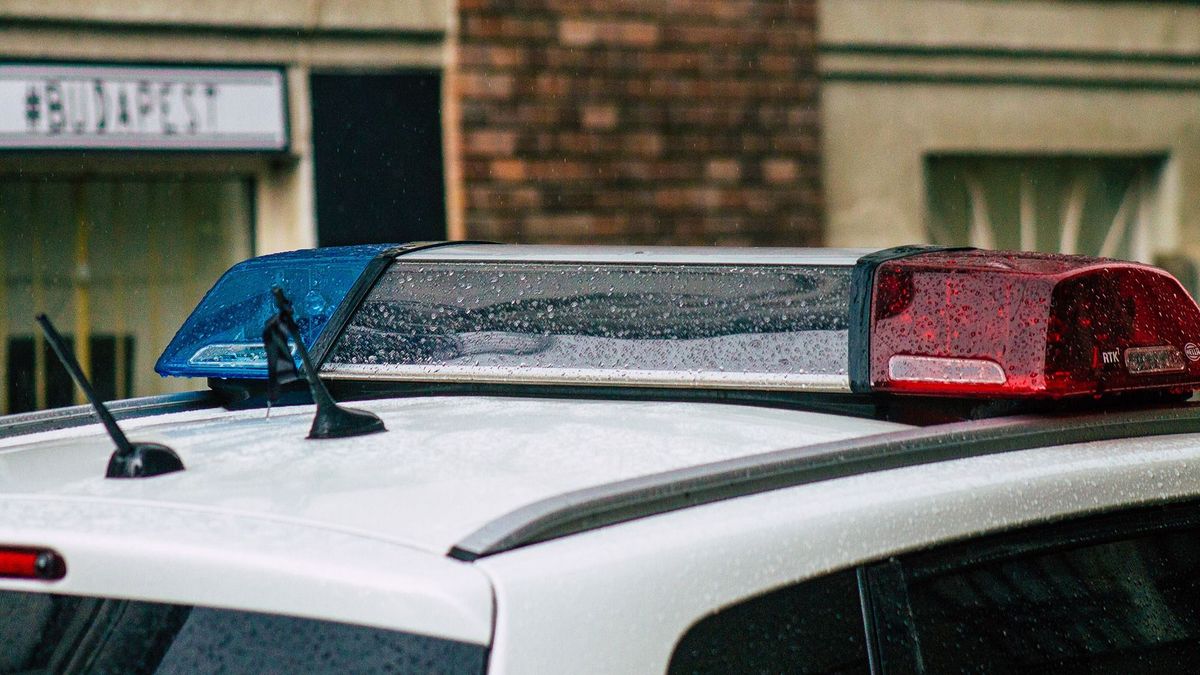 Rendőrök vitték el a az Audi-szakszervezet több tagját