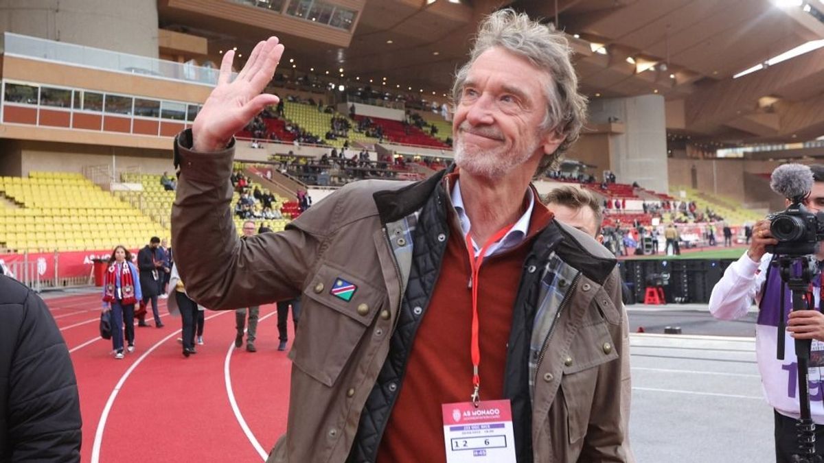 Brit milliárdos veszi meg a Manchester United negyedét