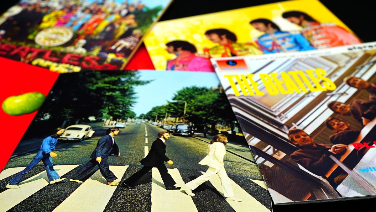 Rome,,20,August,2021:,Covers,Cd,By,The,Beatles.,British