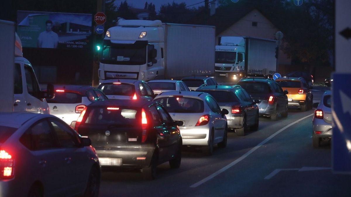 Sűrű forgalom várható az utakon az ünnepek alatt