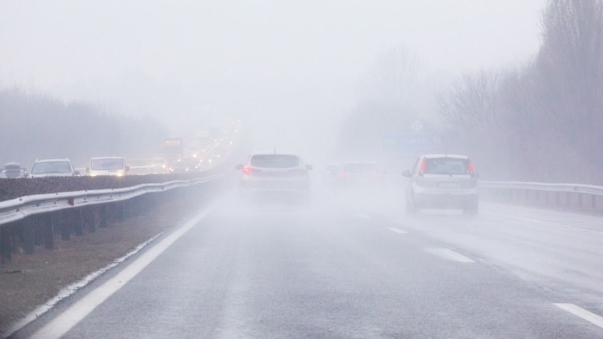 Az M1-es és az M7-es autópálya is elesett a havazás miatt