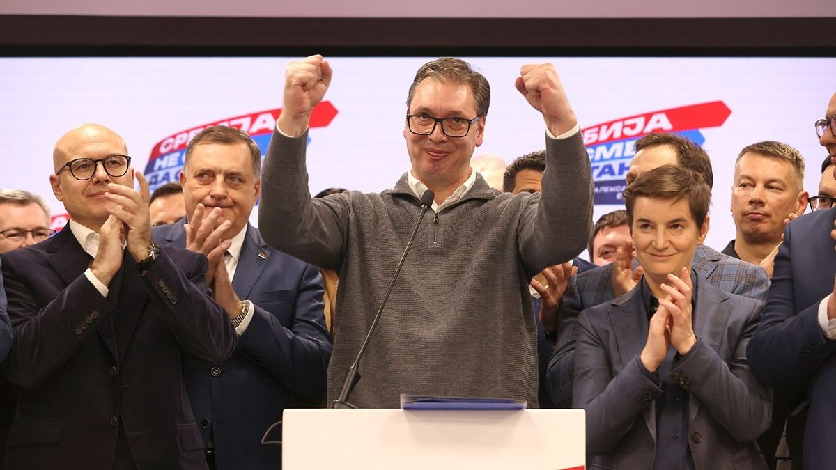 Orosz Párt is lesz a megújuló szerb parlamentben