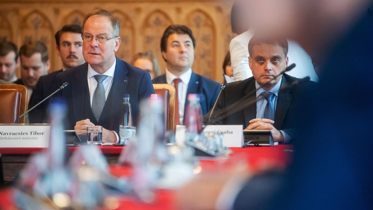 Navracsics Tibor elmondta, hogy mire használják fel az érkező uniós forrásokat