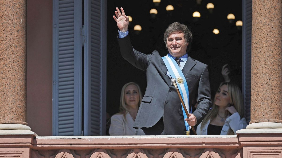 Sokkterápia vagy összeomlás: szexoktatótól várja a döntést Argentína