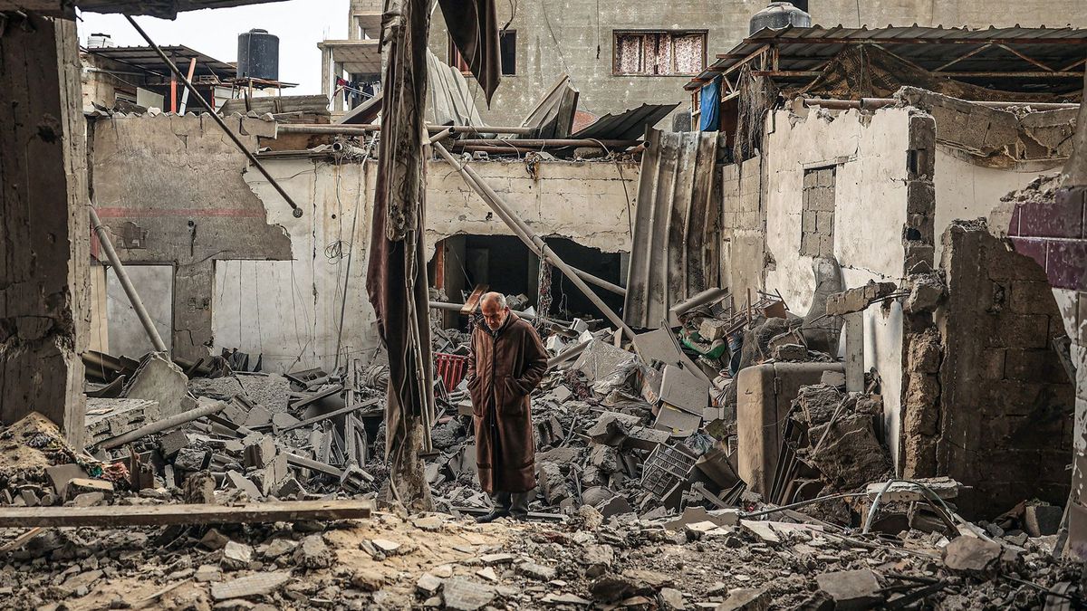 Izrael engedett a nyomásnak, tűzszünetet hirdetett