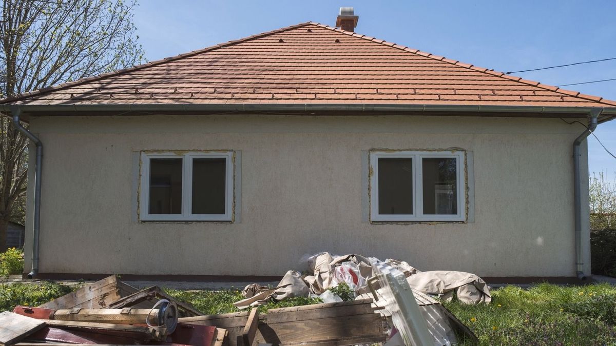 A Kádár-kockák is energiahatékonnyá tehetők a CSOK+ segítségével