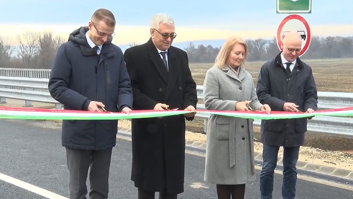 Fontos főút építését fejezték be Magyarországon, hamarosan teljes lehet a gyorsforgalmi hálózat