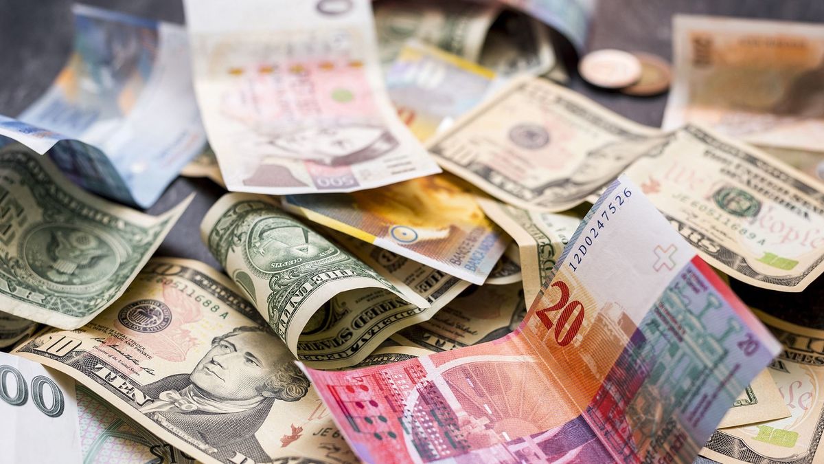 Inkább biztonságot ad az euró- és dollárvagyon, bár némi kamatot is hozhat