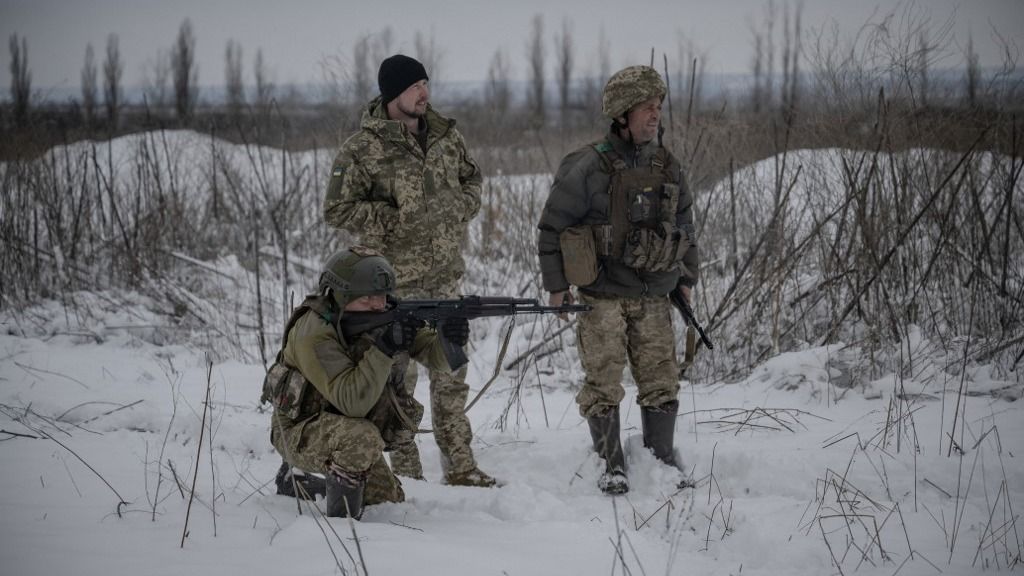 Military mobility of Ukrainian soldiers in direction of Kupiansk during severe winter conditions