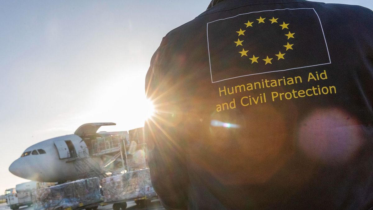 Az EU további nagy mennyiségű humanitárius segélyt küld Gázába Egyiptomon keresztül