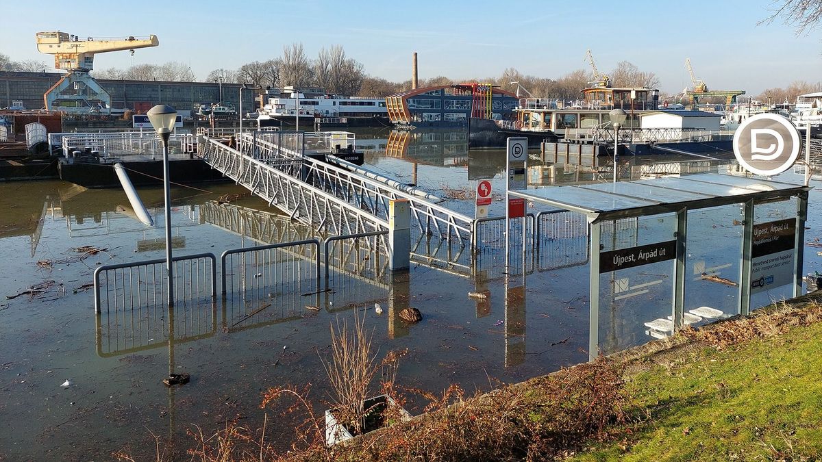 Már apad a Duna, lassan a vízügyesek is mehetnek karácsonyozni