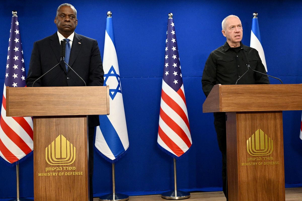 US Secretary of Defence Lloyd Austin (L) and Israel's Defence Minister Yoav Gallant give a joint press conference in Tel Aviv on December 18, 2023. (Photo by Alberto PIZZOLI / AFP)