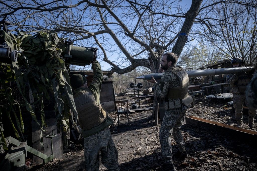 Ukraine's 'Mini Grad' systems stationed in Zaporizhia fire at Russian positions