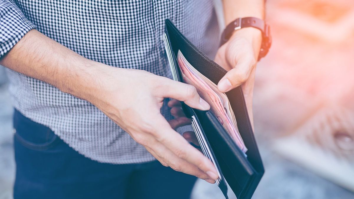 Nagyot nőttek a keresetek Magyarországon, a bérek reál értéke is látványosan emelkedett