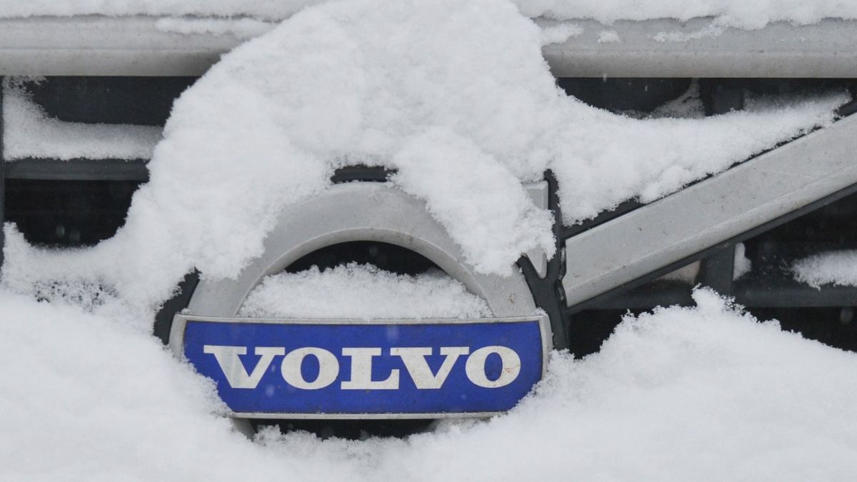 Újraindul a termelés a Volvo orosz gyárában