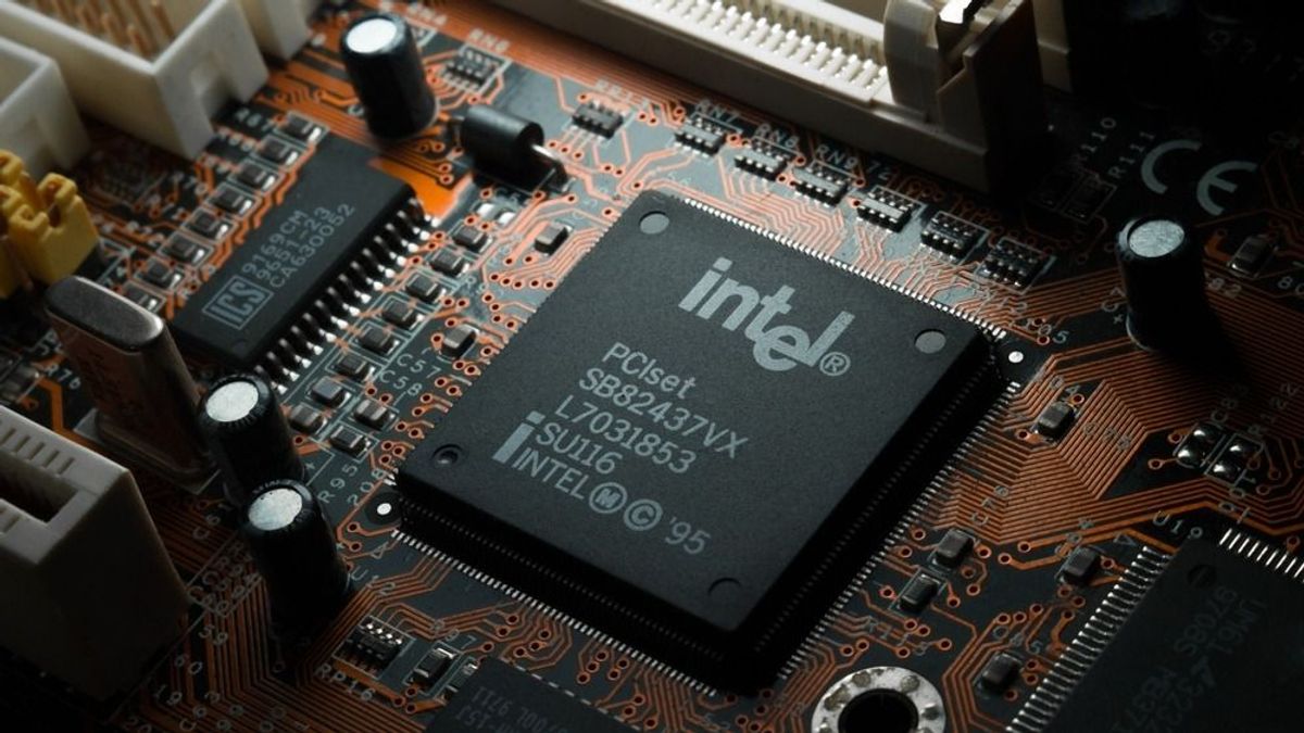 A háború ellenére gigaberuházást visz Izraelbe az Intel