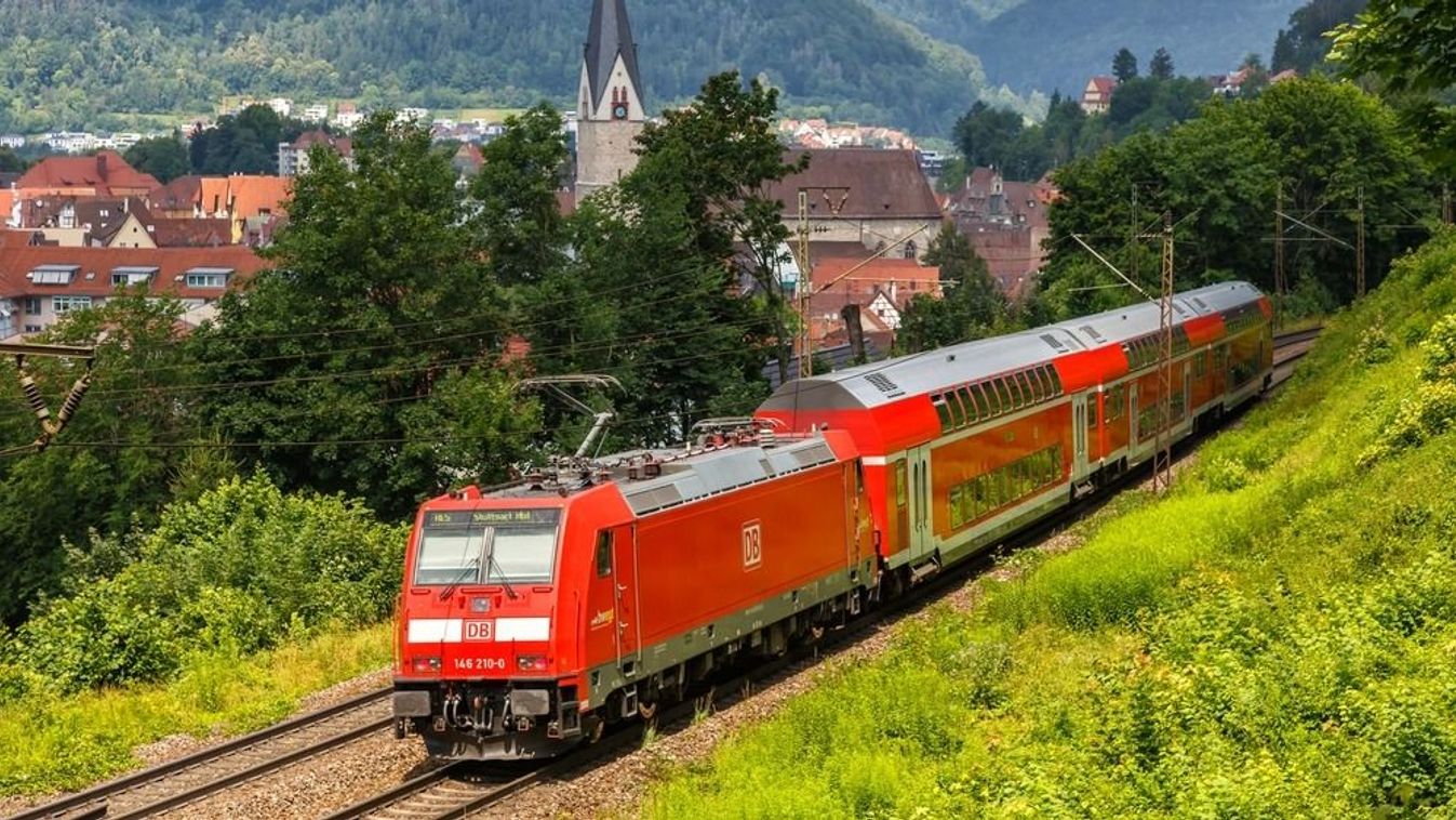 Geislingen,,Germany,-,July,21,,2021:,Regional,Train,Of,Bwegt