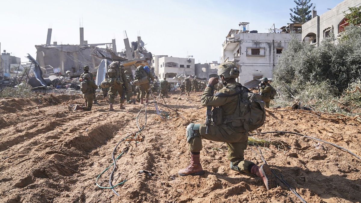 Kibővítette Izrael hadműveletét Gáza déli részén