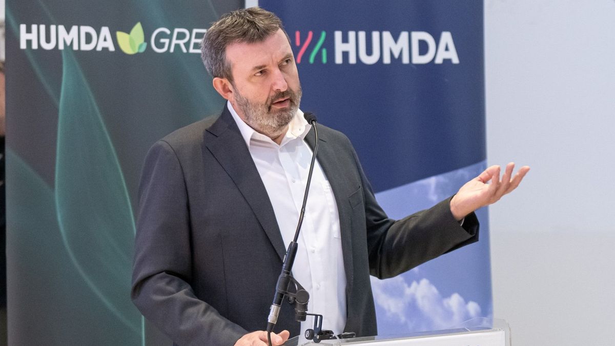 VG-exkluzív: Palkovics László szerint nem jöhetnek használt akkuk az országba