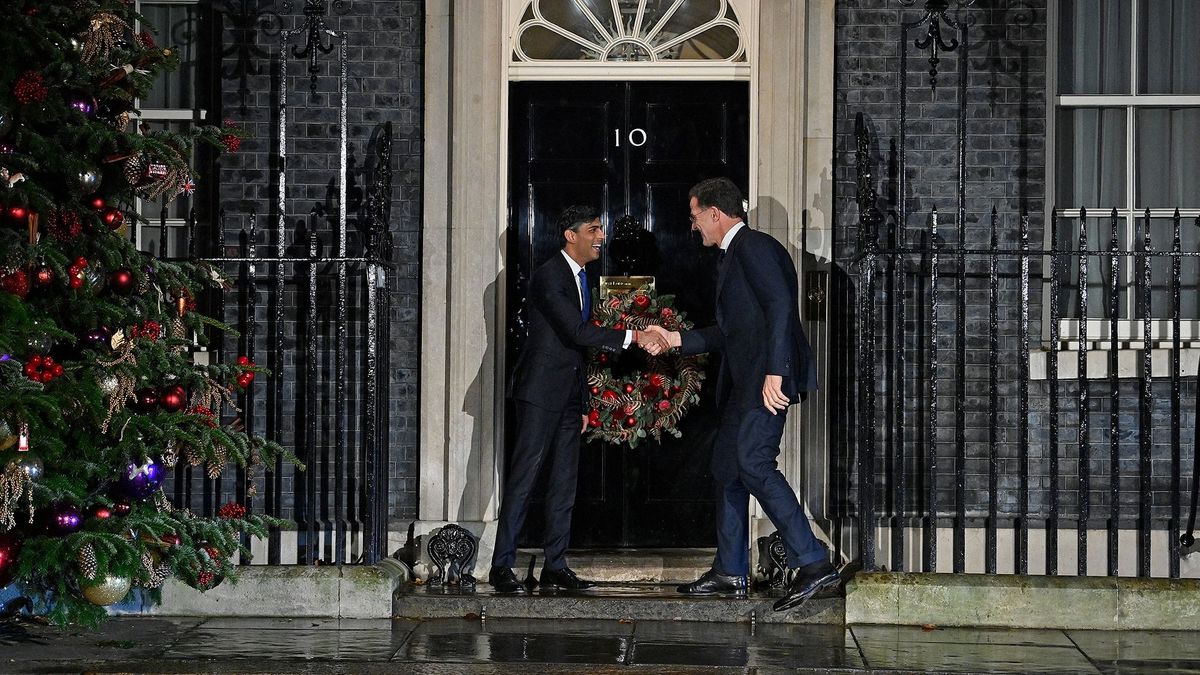 Küszöbön álló baki: a két miniszterelnököt kizárták a Downing Streetről