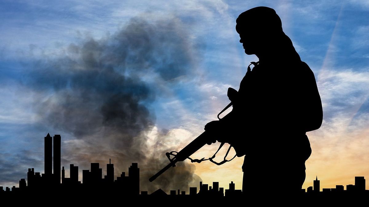 Kongatja vészharangot az uniós biztos: terrortámadásoktól kell tartani az ünnepek alatt