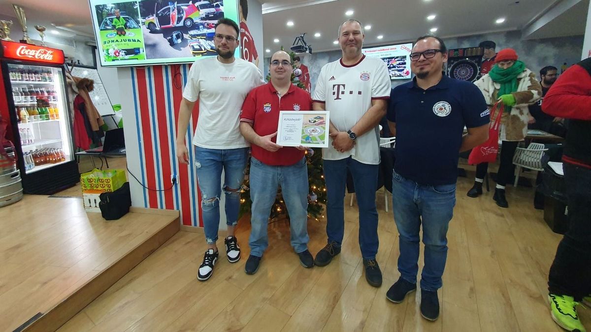 A hazai Bayern München-szurkolók is támogatják a Magyar Gyermekmentő Alapítványt