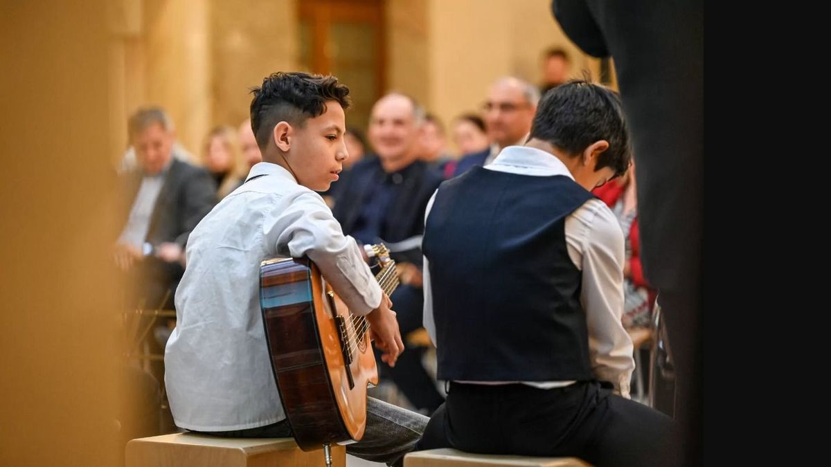 Két éven át EU-s segítséggel nyúltak a hátrányos helyzetű gyermekek hóna alá