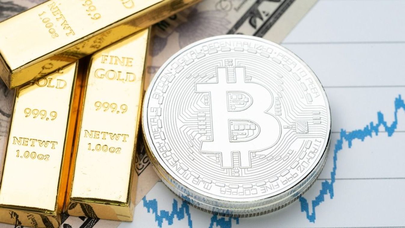 Commodity,And,Alternative,Asset,,Gold,Bar,And,Crypto,Currency,Bitcoin
