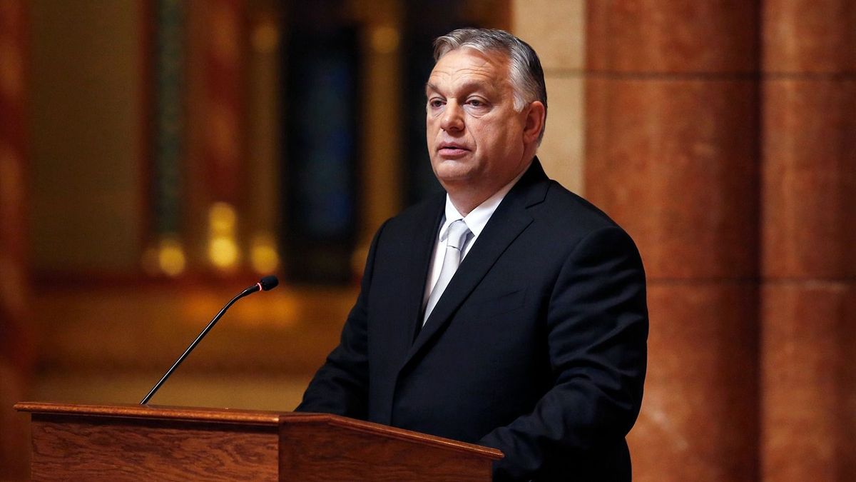 Ukrajna uniós csatlakozárol is beszél szerdán a parlamentben Orbán Viktor