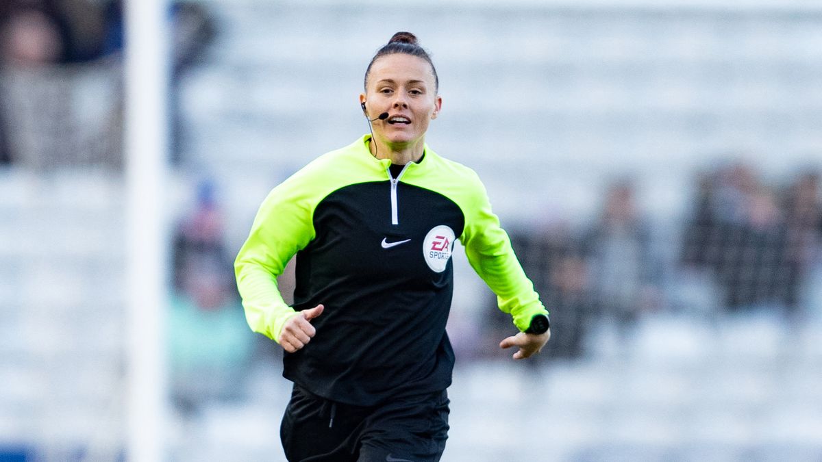 Kinevezték a Premier League első női bíróját