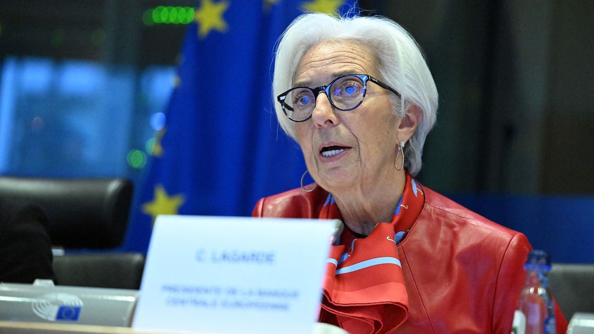 A piac tavaszra várja az EKB első kamatvágását, ami jól jönne a forintnak is