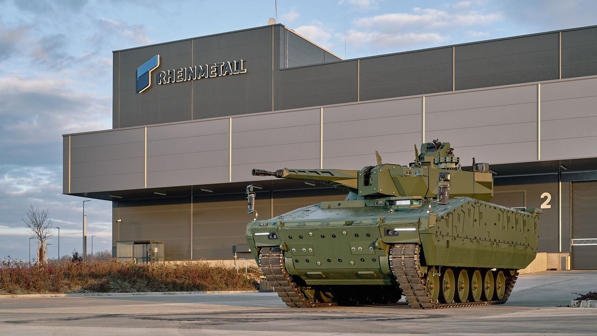 Mérföldkő a magyar hadiiparban: legyártották az első csúcsmodern páncélost Zalaegerszegen – fotó