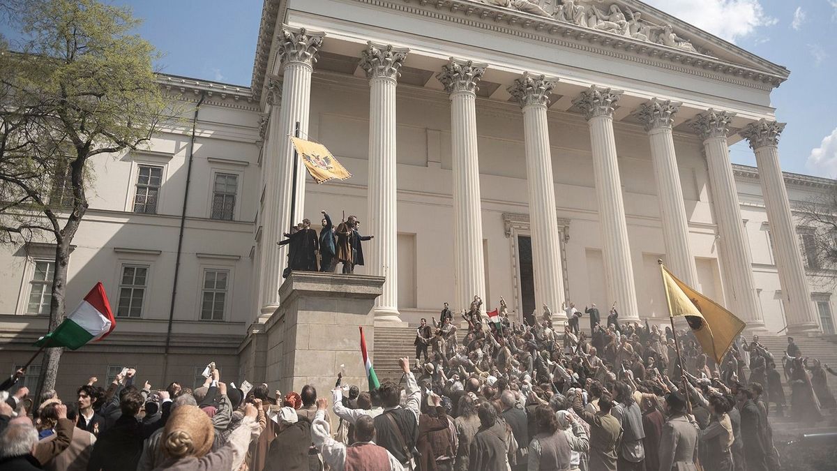 Kijött minden idők legdrágább magyar moziának, a Petőfi-film legújabb előzetese