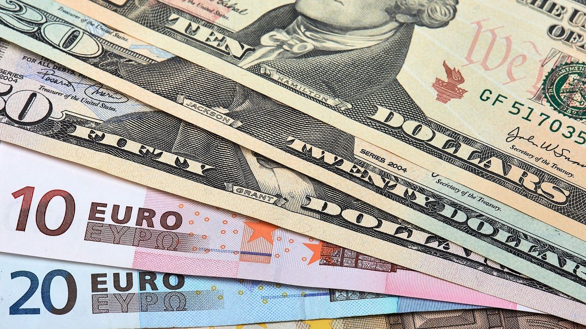 Az elemzők szerint jövőre növekedési pályára áll Magyarország