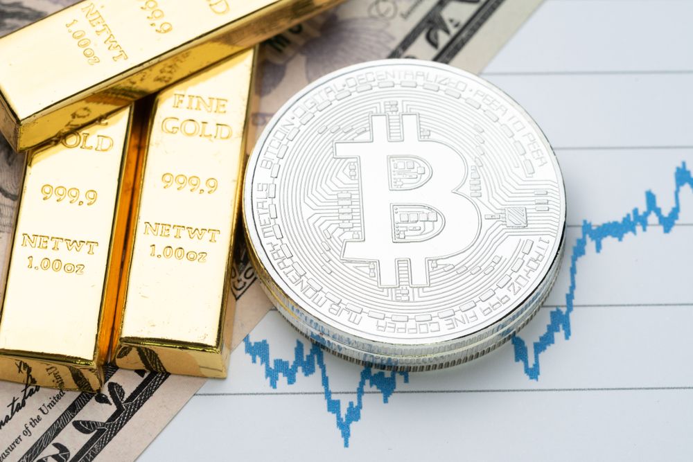 Commodity,And,Alternative,Asset,,Gold,Bar,And,Crypto,Currency,Bitcoin, 
arany, bitcoin, 