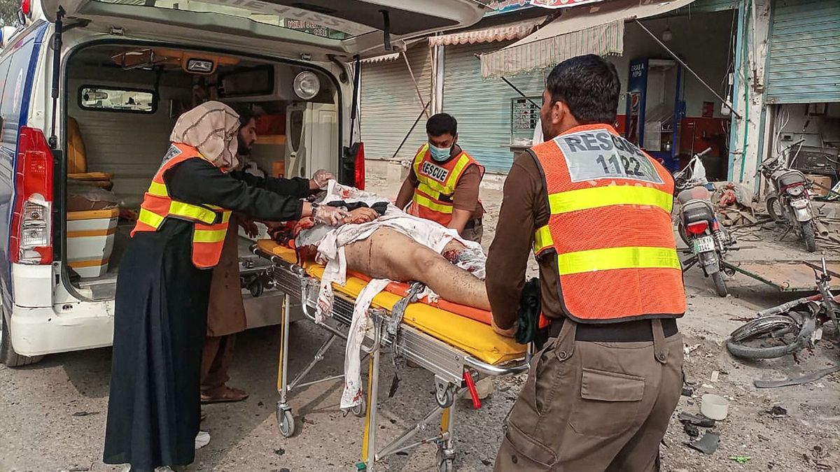 Kegyetlen terrortámadást hajtottak végre Pakisztánban, több tucat katona meghalt