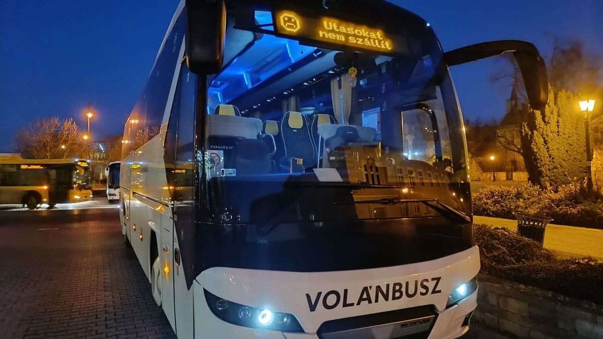 Volánbusz-sztrájk: már a folytatásra készül a szakszervezet – minden szem Lázár Jánoson