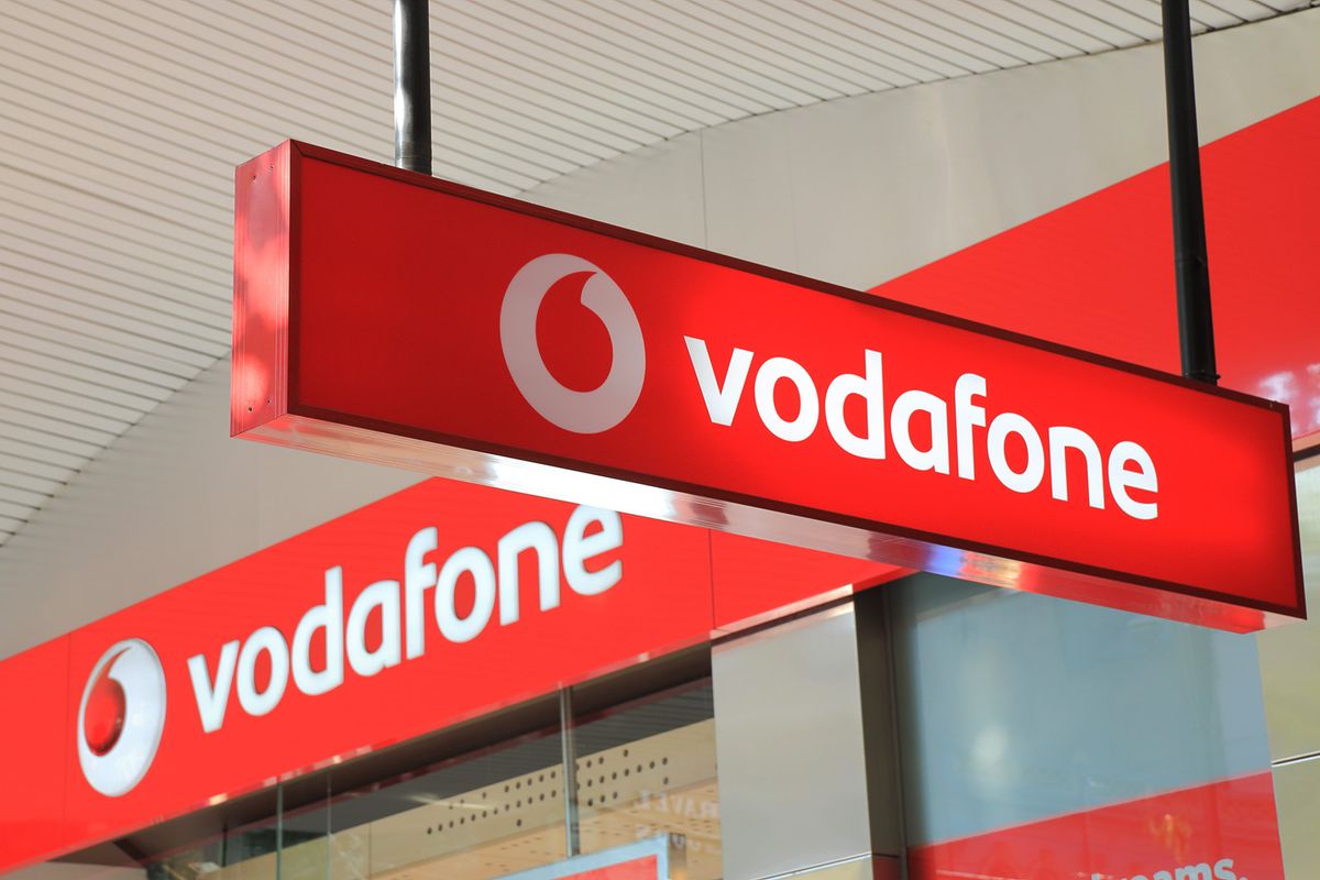 Melbourne,Australia,-,March,1,2014:,Logo,Of,Vodafone,-,Vodafone
