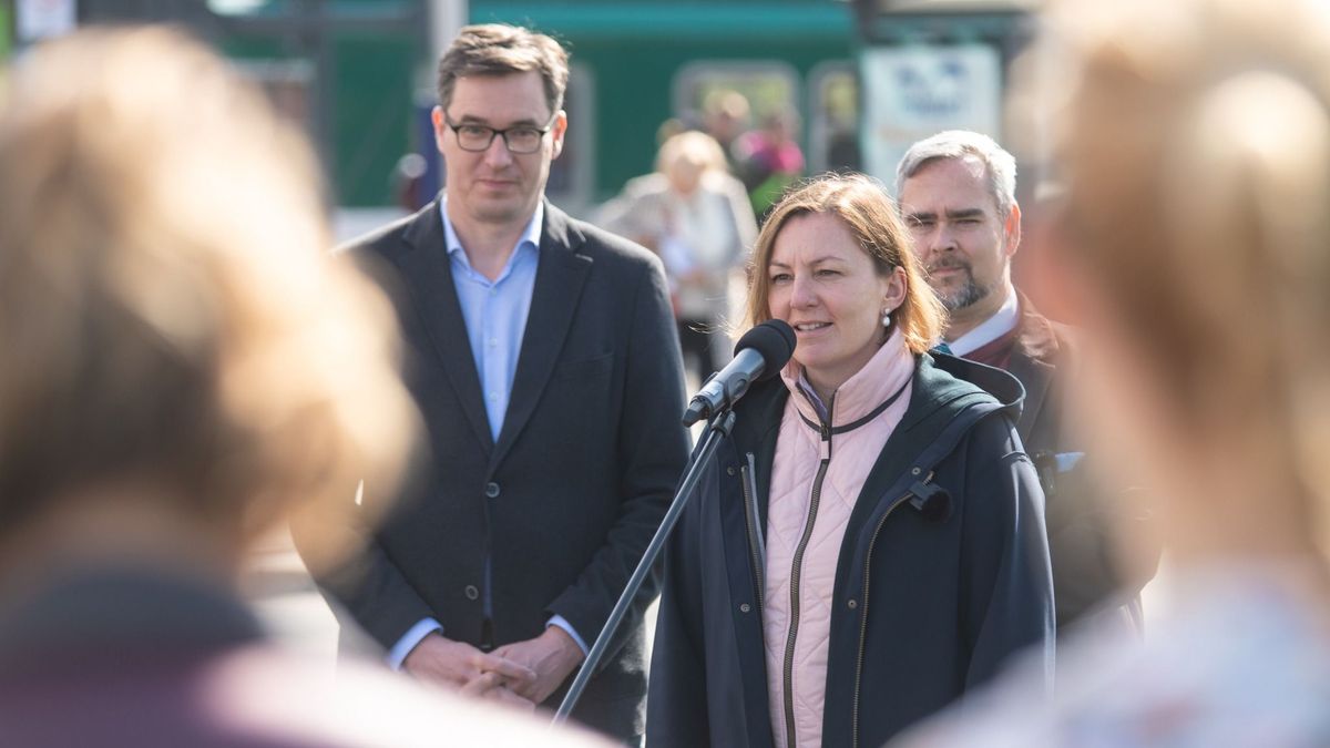 Megkérdezték a BKK-vezértől, hogy miért nem szóltak az utasoknak a járatritkításokról: „mintha hálaadás előtt megkérdeznék a pulykát, hogy mi legyen vele”