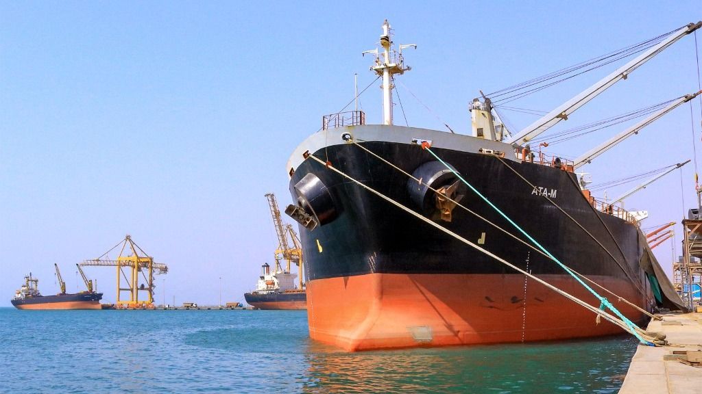 This picture taken on April 5, 2022 shows a view of the Panama-flagged bulk carrier ship "ATA-M" moored at the Red Sea port of Hodeida in western Yemen. A fragile two-month truce brokered by the United Nations in war-torn Yemen has given people just a glimmer of hope as they continue to struggle for survival. Many fear the latest ceasefire in the seven-year-old conflict, coinciding with the start of the Muslim holy month of Ramadan, will only silence the guns temporarily. (Photo by AFP)