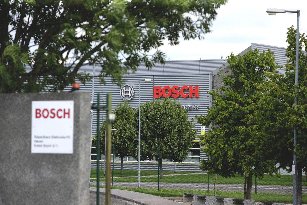 20160801_0011_REV
2016. augusztus 1. Bosch, Hatvan. Gyár, üzem. Fotó: Reviczky Zsolt, Népszabadság