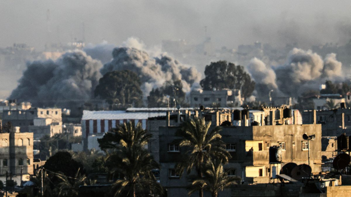 Az izraeli háború 108. napja - A kulcsfontosságú rafahi határátkelő mellett bombázott az izraeli hadsereg