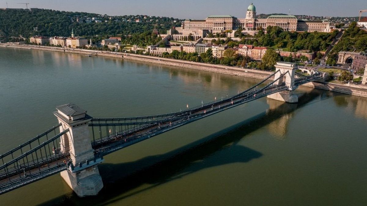 A Fidesz szerint összefüggés lehet a Lánchíd-beruházás és a Vig Mór elleni nyomozás között