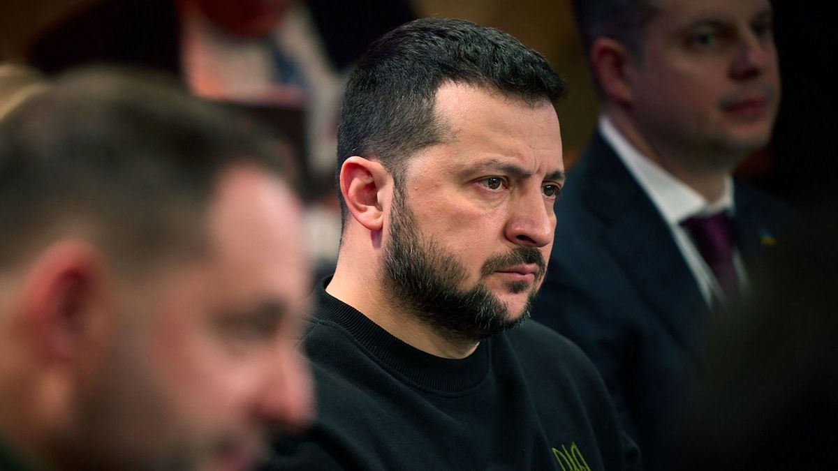 Magyarországot büntetik, mert nem adunk pénzt Európa legkorruptabb országának