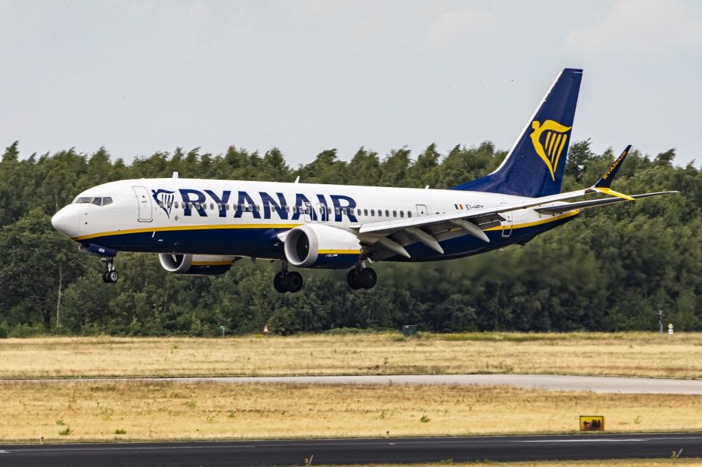 Ryanair Boeing 737 MAX 8 LandingRyanair Boeing 737 MAX 8 aircraft flying on final approach, landing and taxiing at Eindhoven Welschap airport EIN arriving from Malaga Spain the flight with route number FR2575. The new advanced airplane Boeing 737-8200 MAX of the Irish budget airline has the registration EI-HEN and is powered by 2x CFMI jet engines. Ryanair is an Ultra Low Cost carrier with headquarters in Dublin, Ireland and since 2016 is largest airline by international passenger in the world. Eindhoven, the Netherlands on July 19, 2023 (Photo by Nicolas Economou/NurPhoto) (Photo by Nicolas Economou / NurPhoto / NurPhoto via AFP)