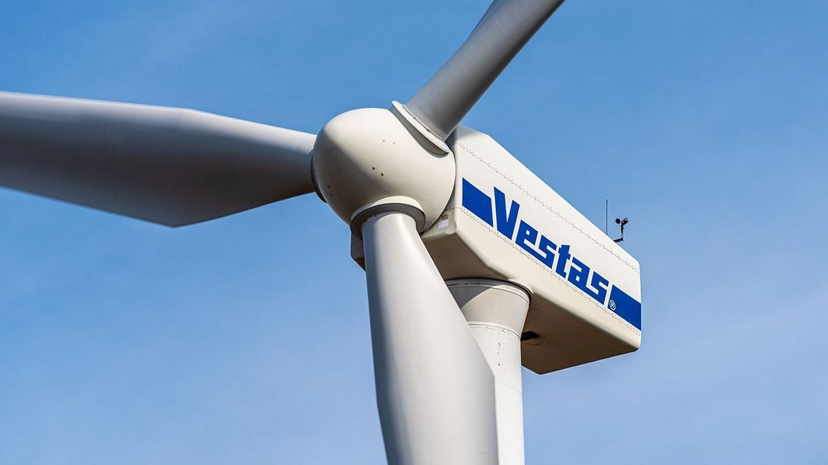 Gothenburg,,Sweden,-,April,03,2022:,Vesta,Wind,Turbine,Standing