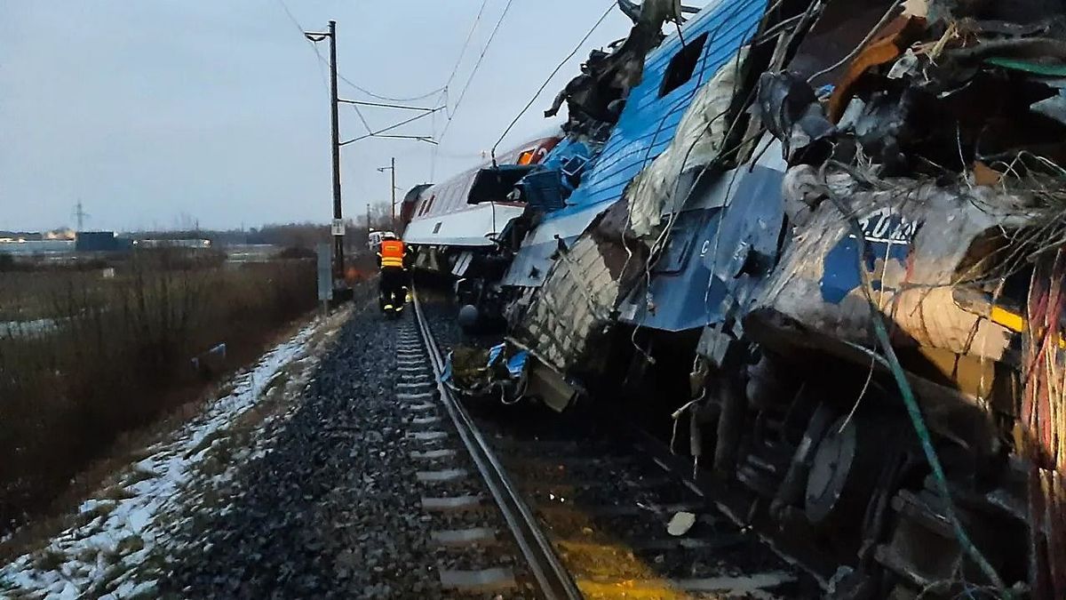 Tragikus vonatbaleset történt Csehországban – meghalt a mozdonyvezető