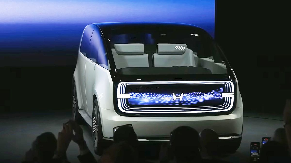 A Honda felfedte milyen emblémával küldik az utakra új elektromos autóikat